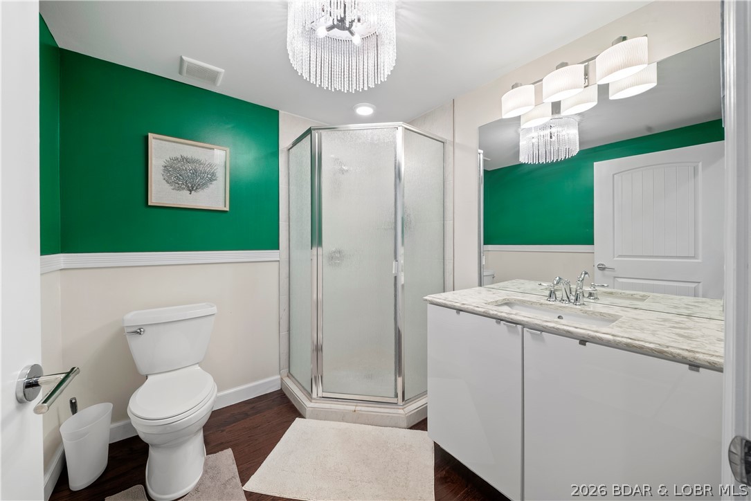 The Falls Condo - Residential