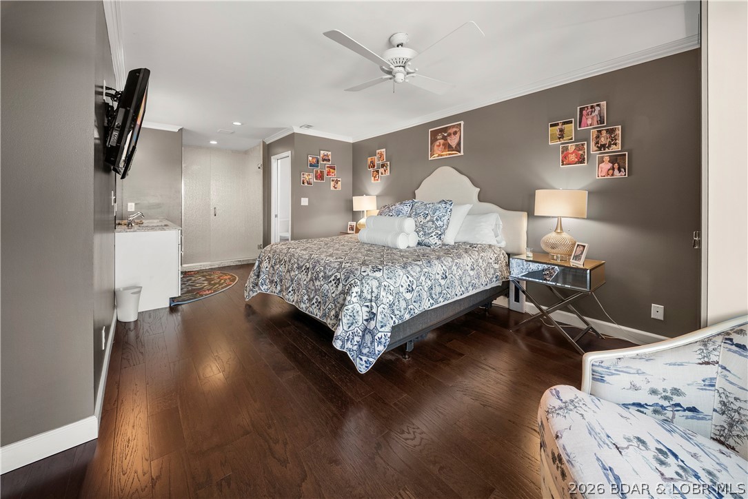 The Falls Condo - Residential