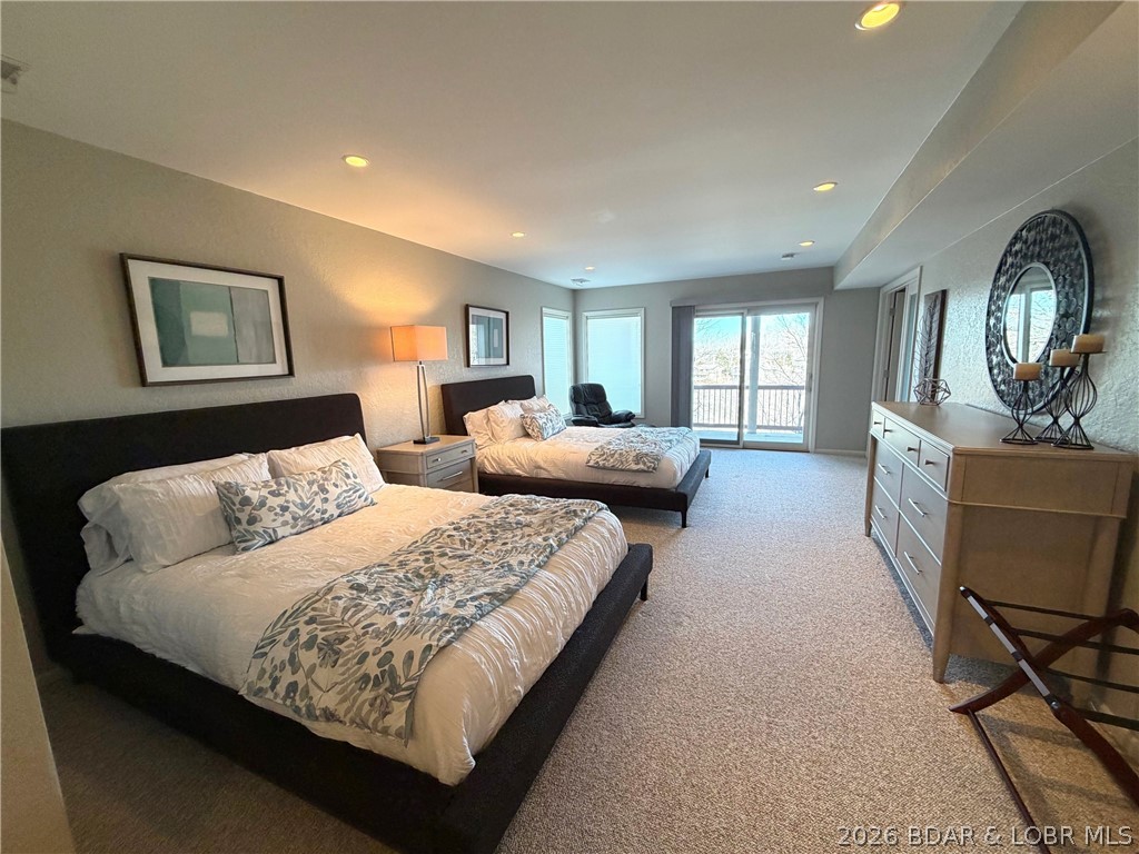 Tan-Tar-A Estates - Residential