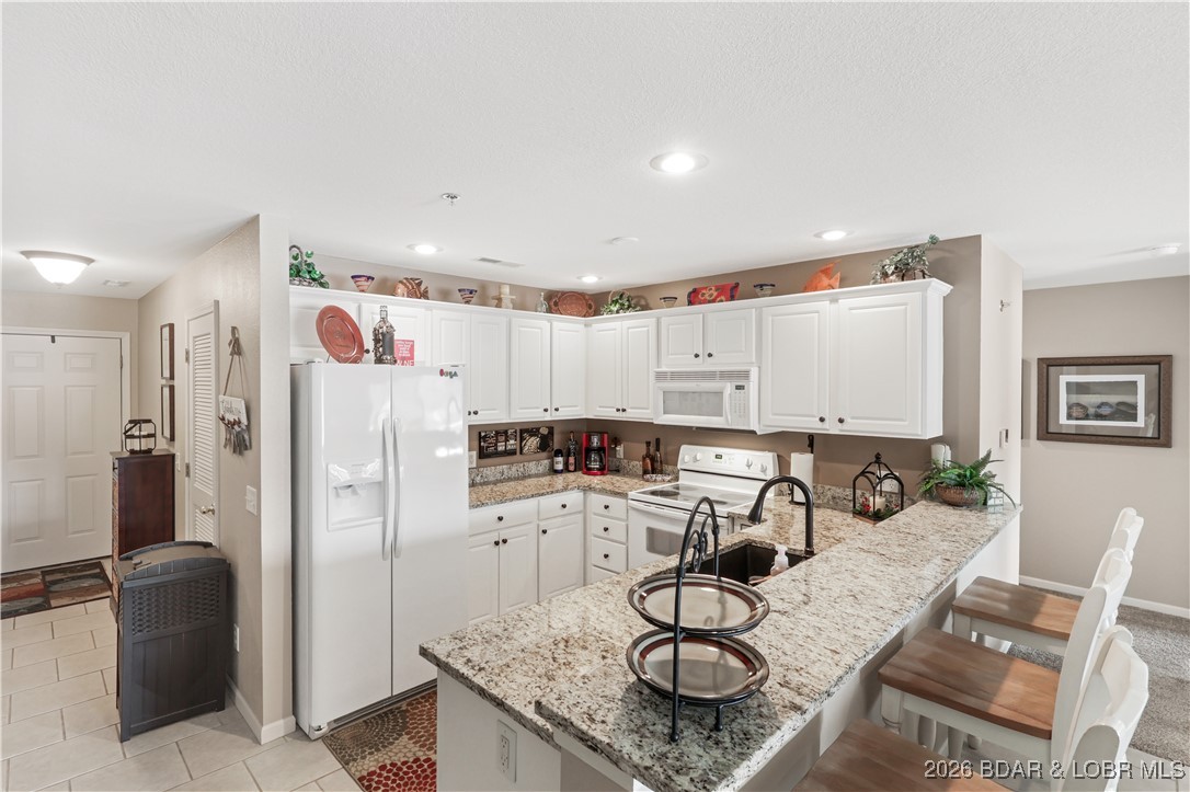 Reflections Condominium - Residential