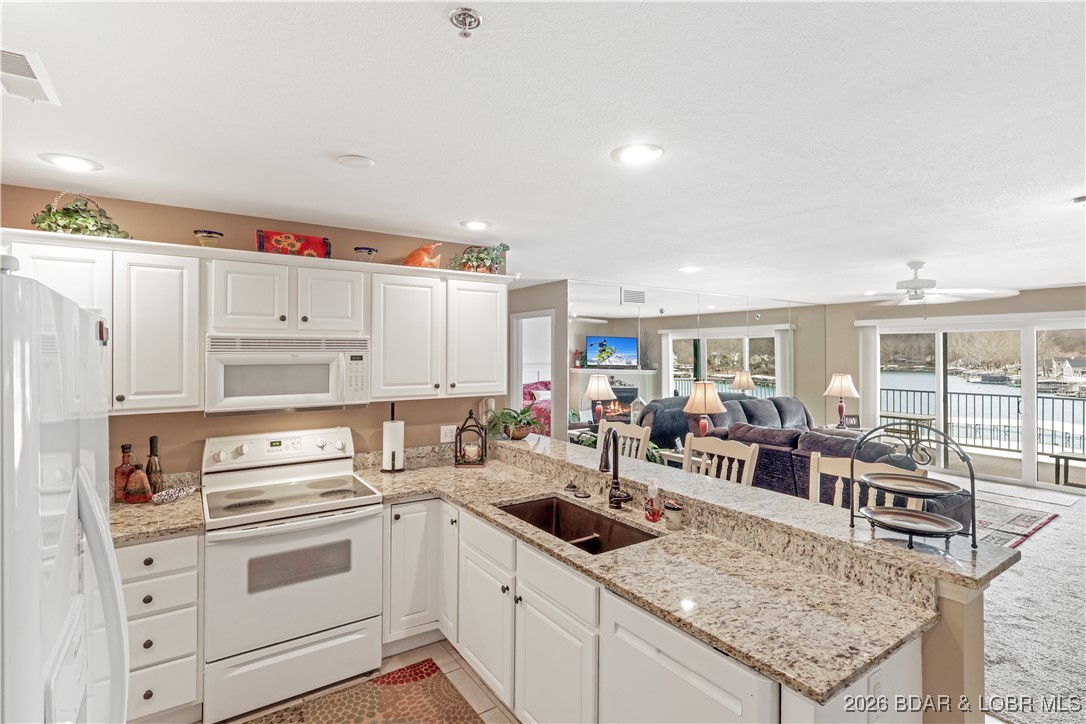 Reflections Condominium - Residential