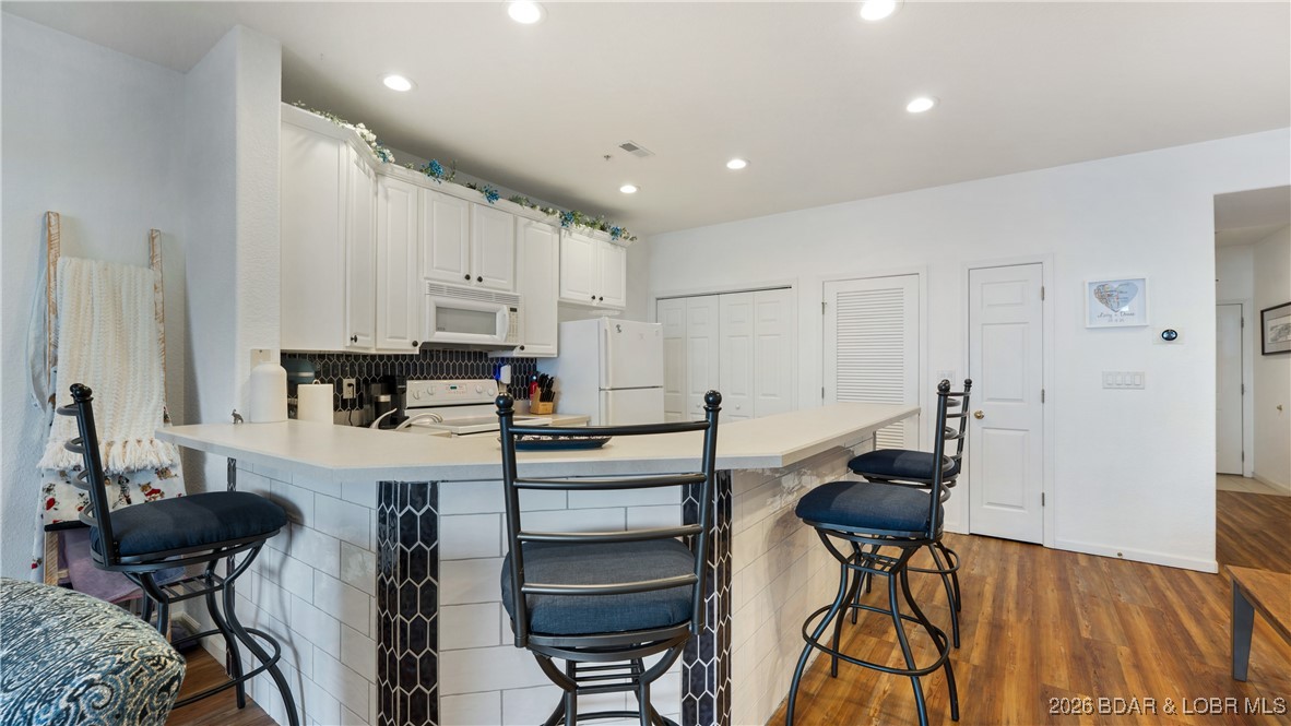 Stoneledge Condominium - Residential