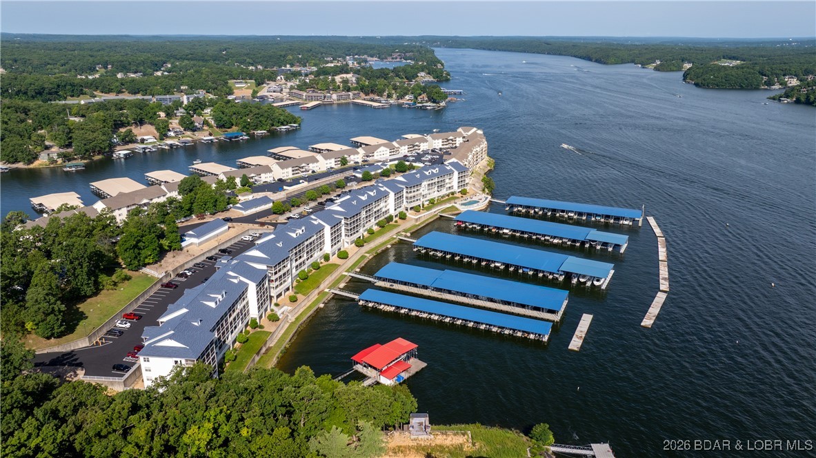 Stoneledge Condominium - Residential