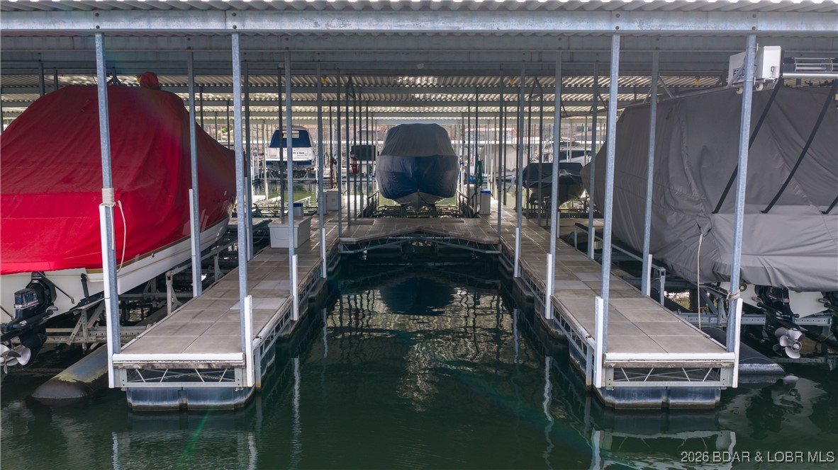 Stoneledge Condominium - Residential