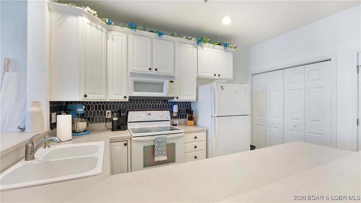 Stoneledge Condominium - Residential