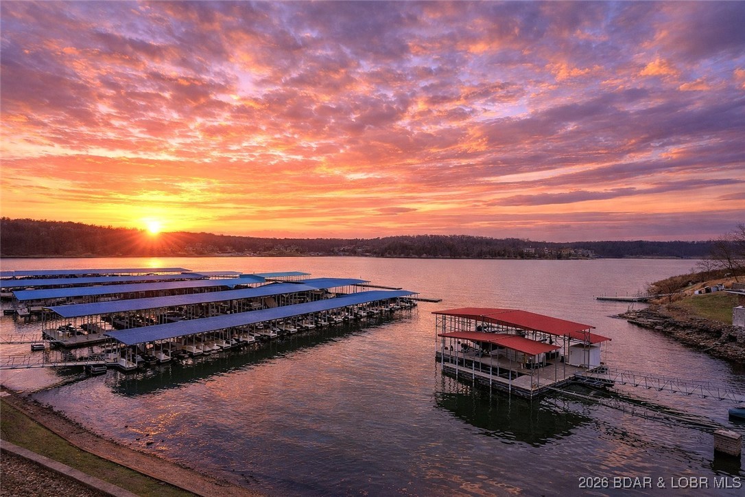 Stoneledge Condominium - Residential