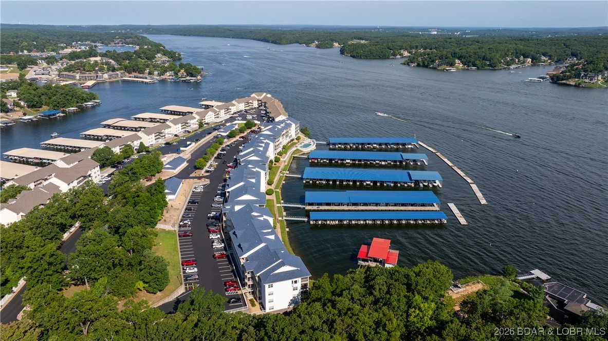 Stoneledge Condominium - Residential