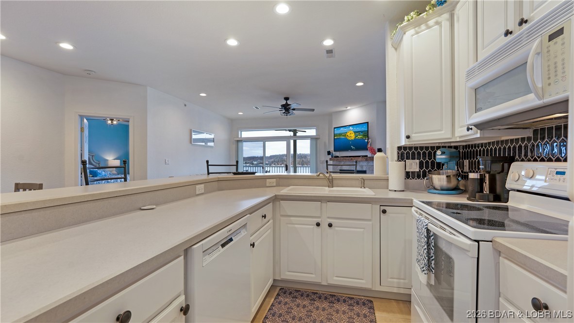 Stoneledge Condominium - Residential