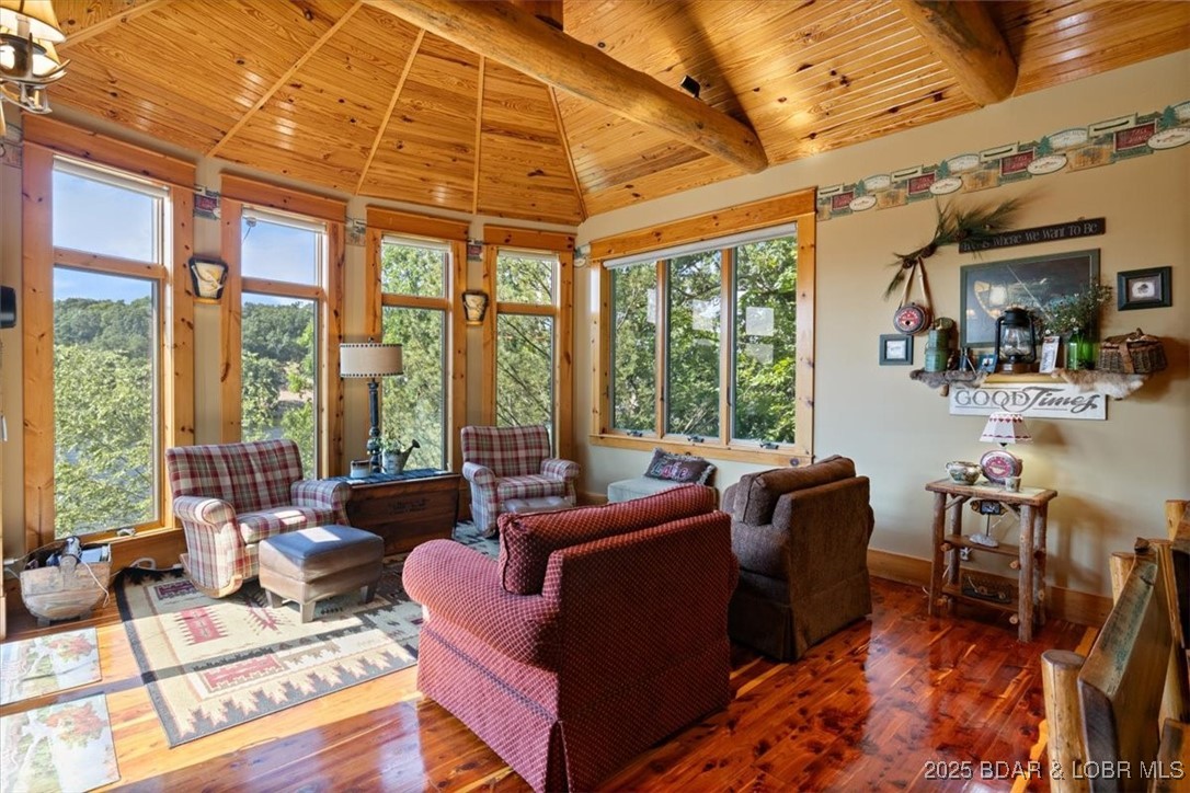 Grand Point - Residential