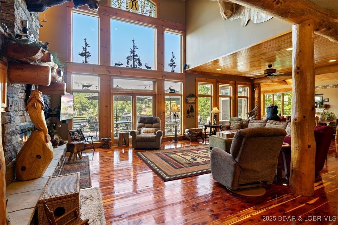 Grand Point - Residential