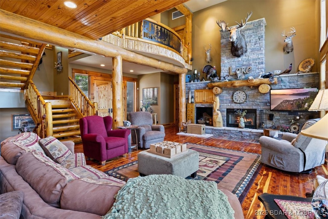 Grand Point - Residential