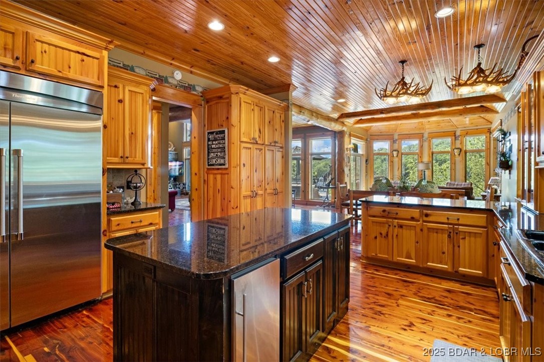 Grand Point - Residential