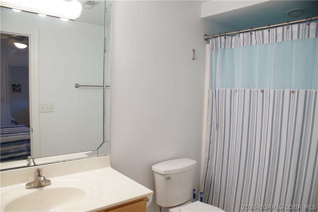 Lighthouse Pointe Condominium - Residential