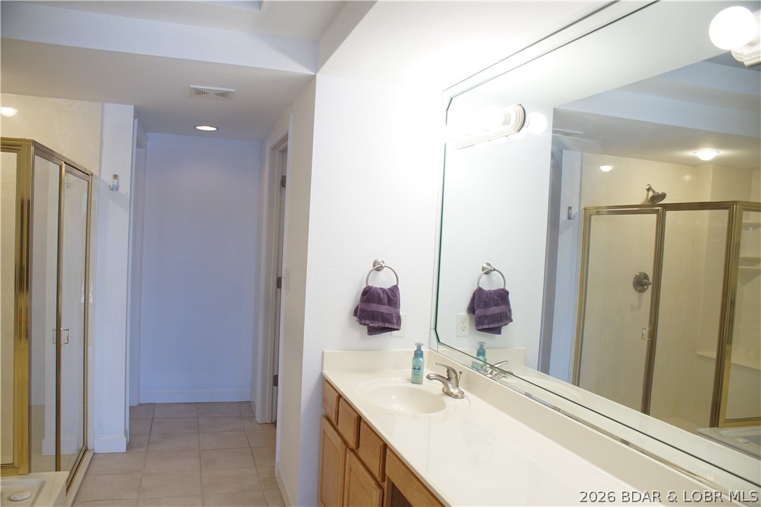 Lighthouse Pointe Condominium - Residential