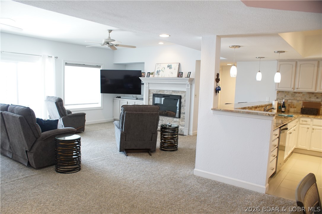 Lighthouse Pointe Condominium - Residential