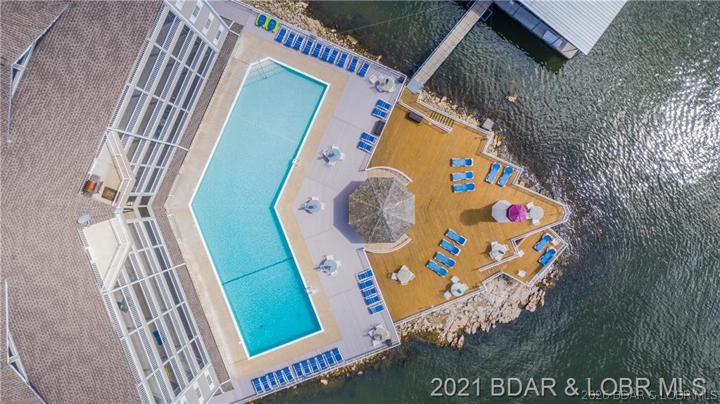 Lighthouse Pointe Condominium - Residential