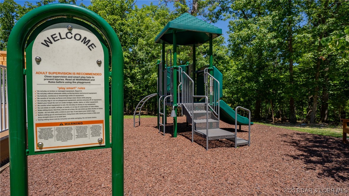 Grand Point No. 2 - Land