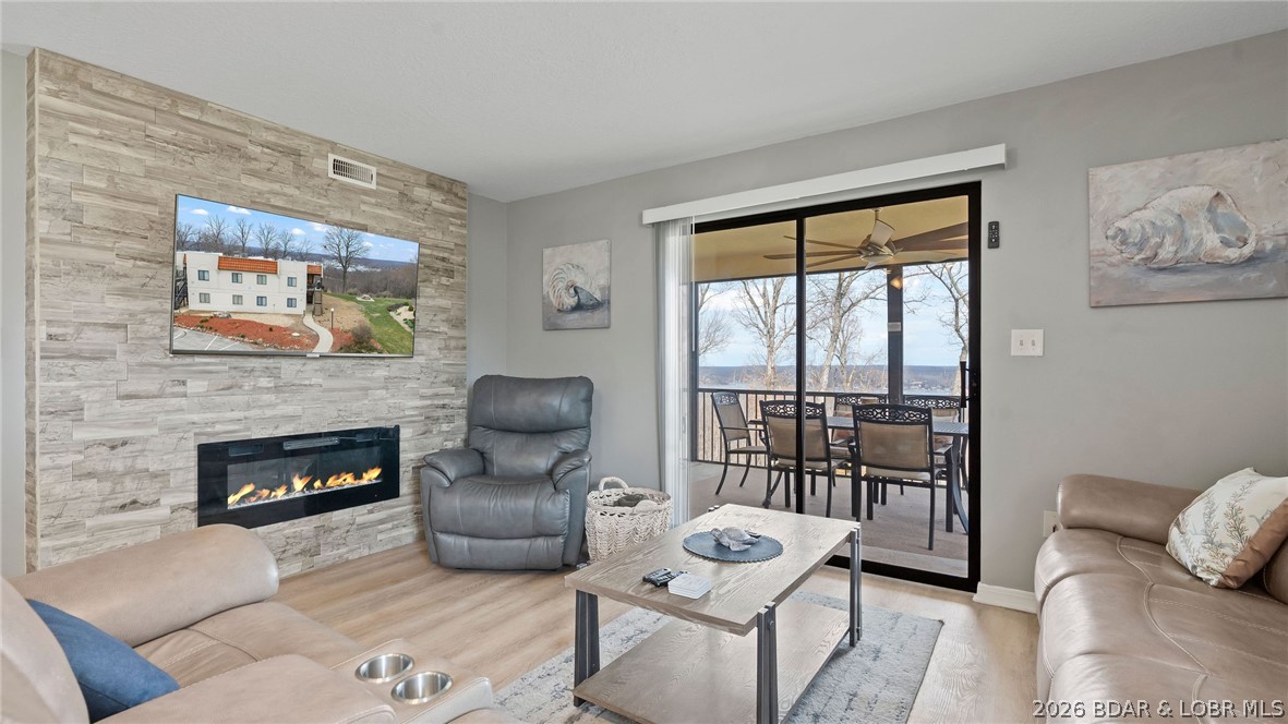 Four Seasons Racqt-Cntry Club - Residential