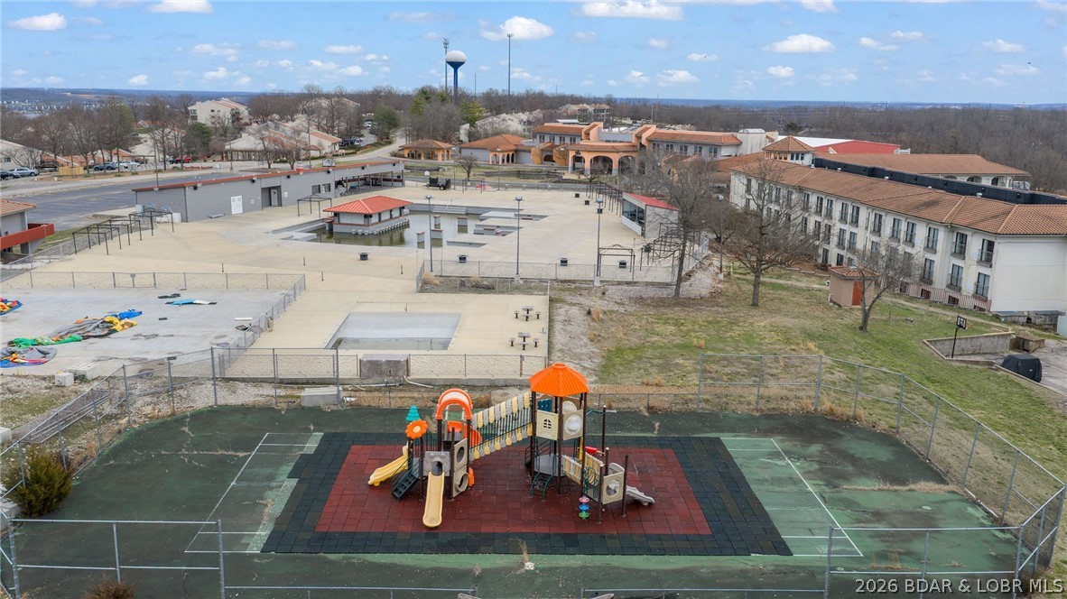 Four Seasons Racqt-Cntry Club - Residential