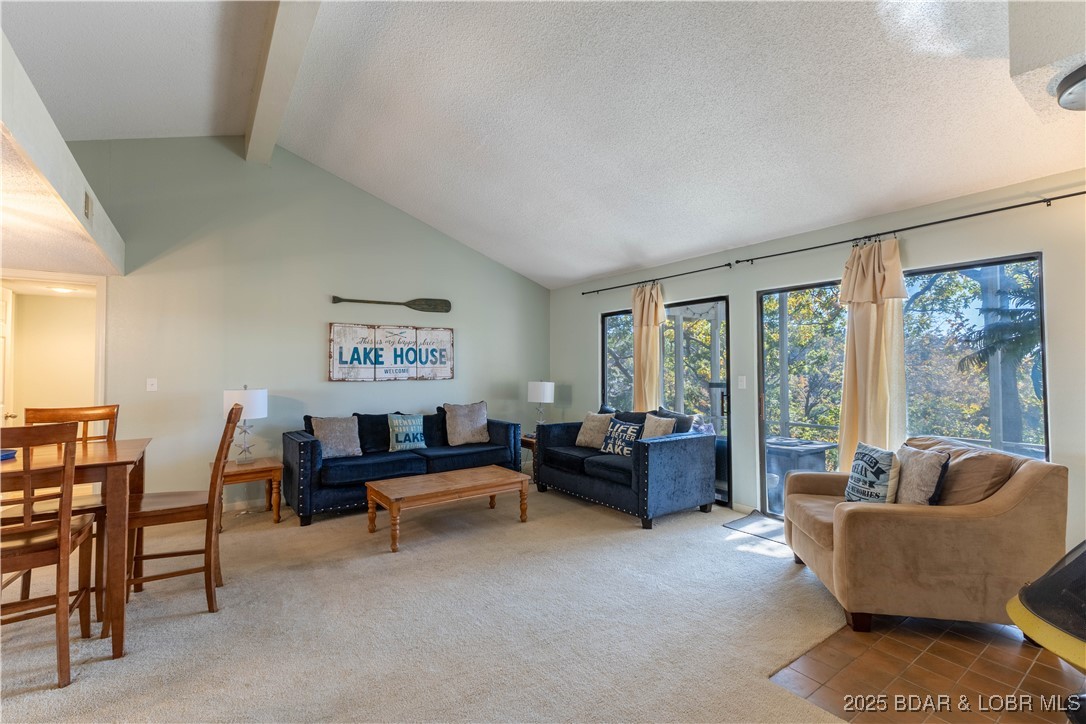 Tan-Tar-A Estates - Residential