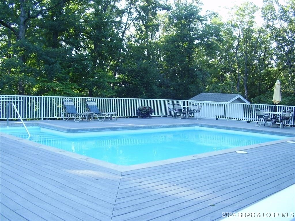 Cornett Cove No. 5 - Land