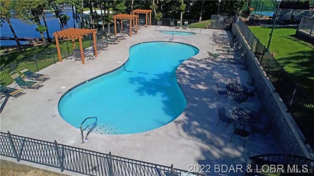 Cornett Cove No. 5 - Land