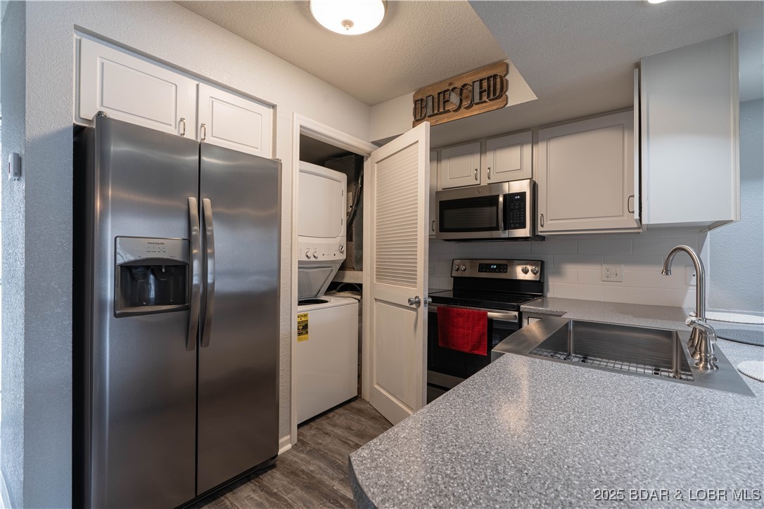 Lighthouse Landing Condominium - Residential