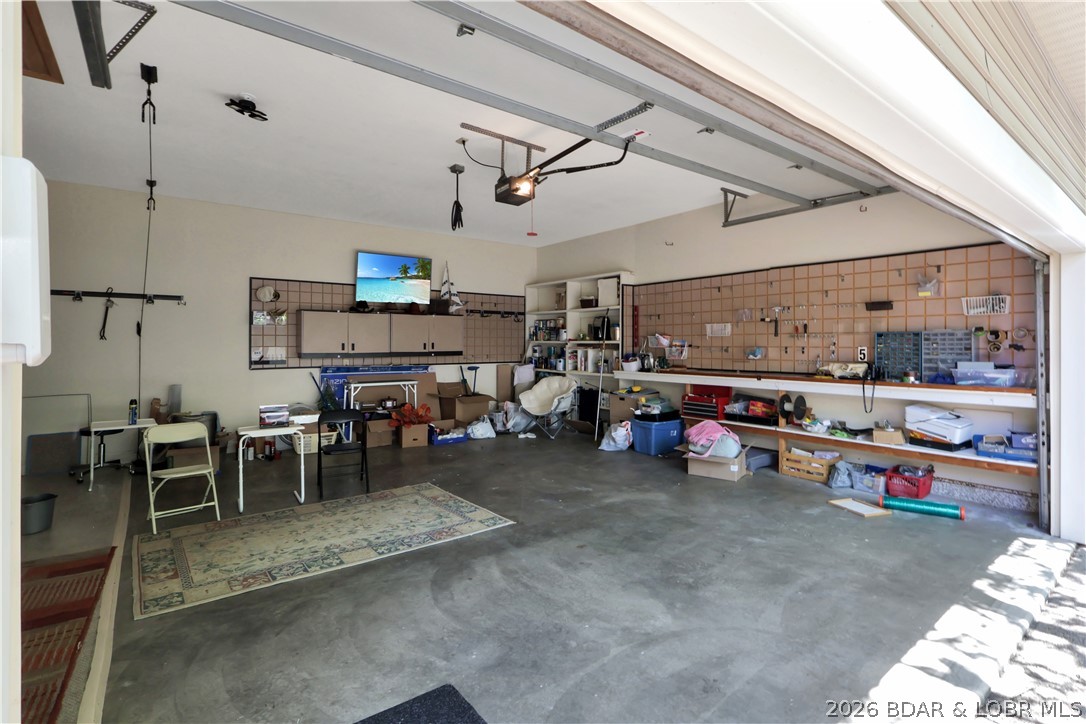 Imperial Point - Residential