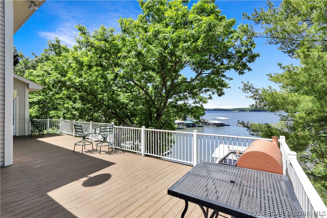 Imperial Point - Residential