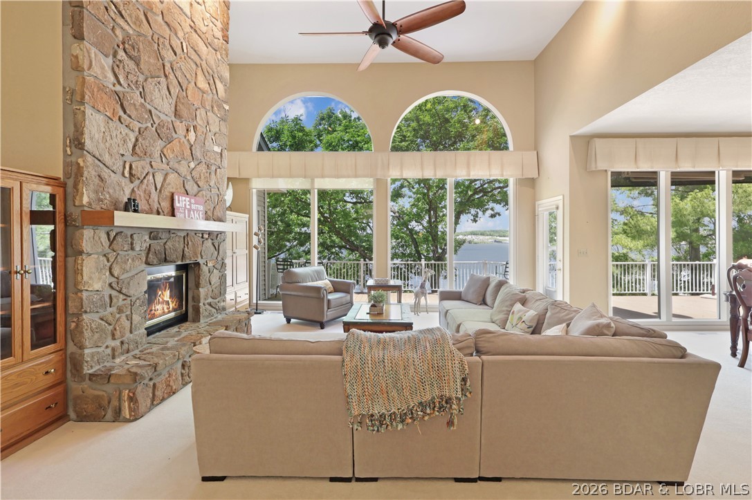 Imperial Point - Residential