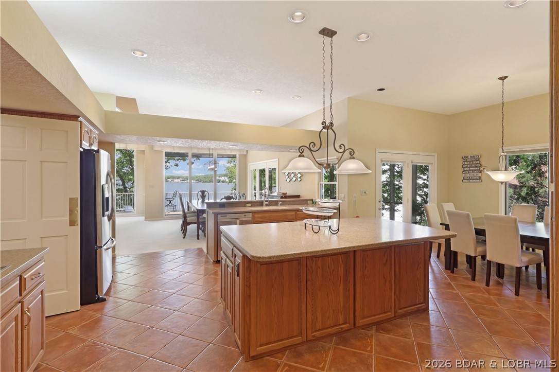 Imperial Point - Residential