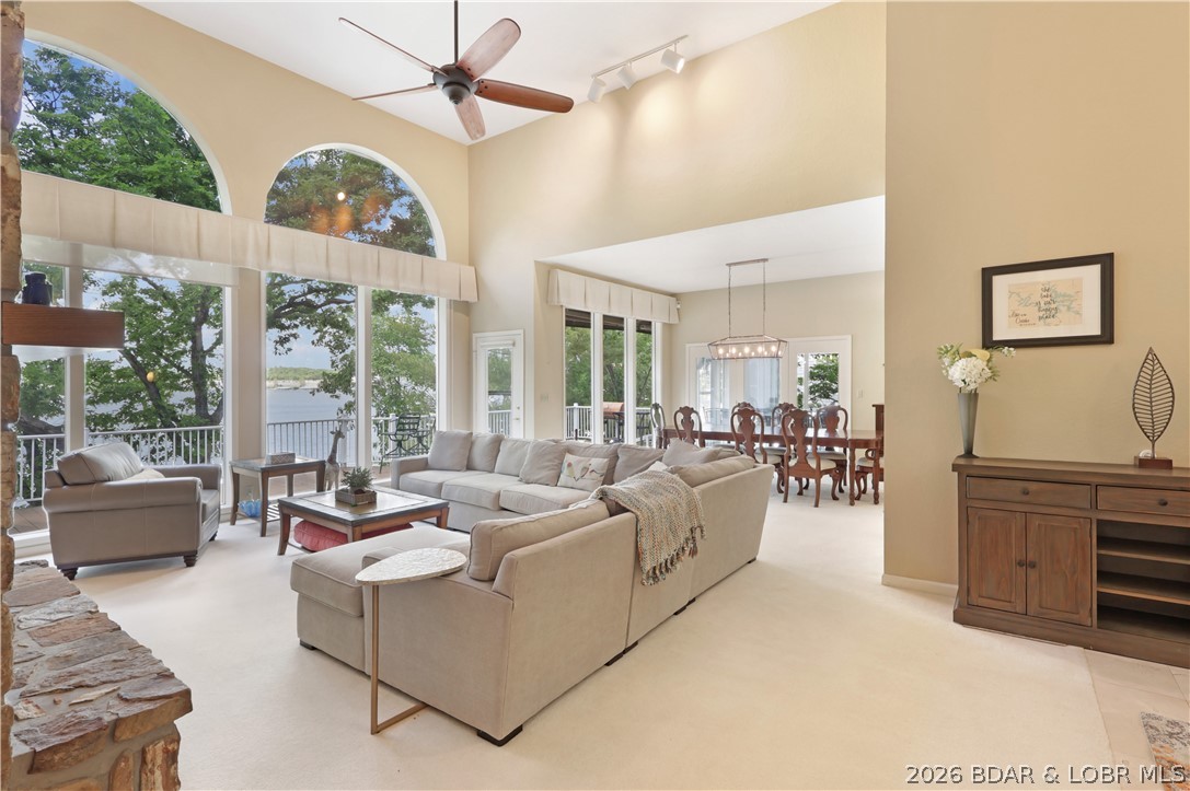 Imperial Point - Residential