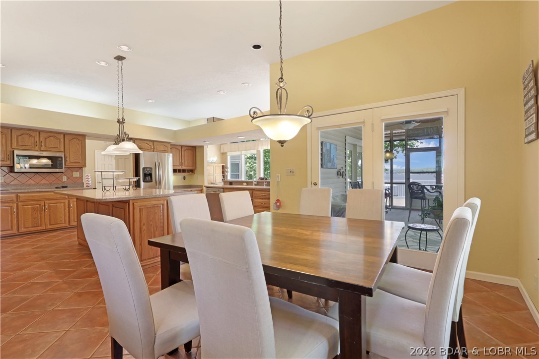 Imperial Point - Residential