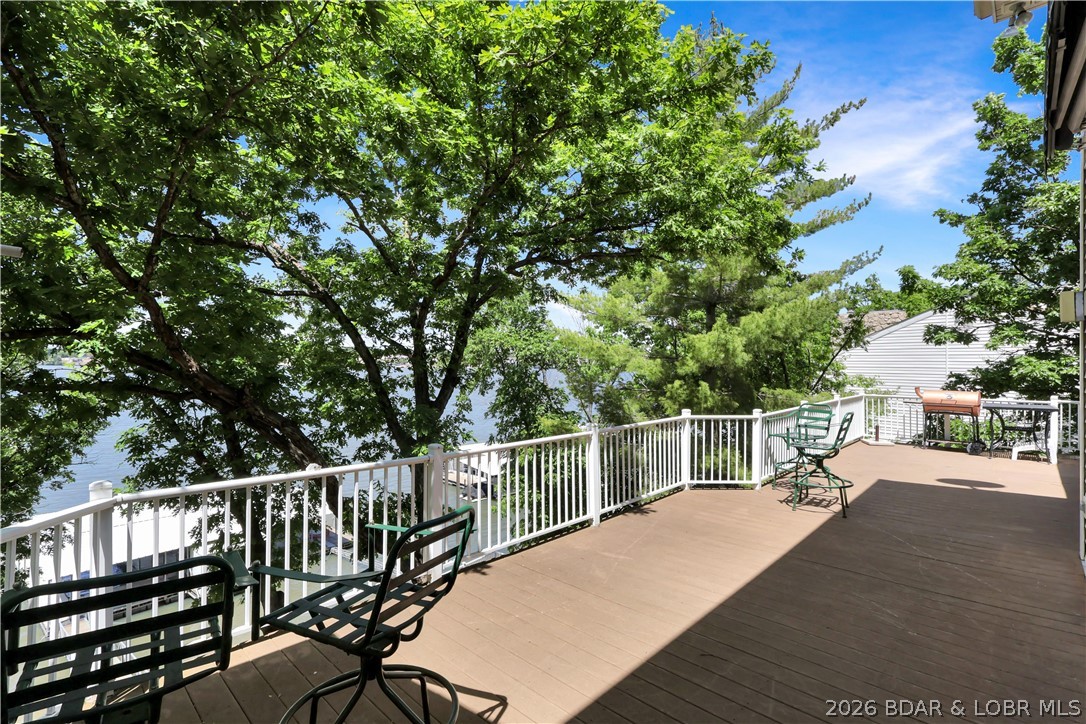 Imperial Point - Residential
