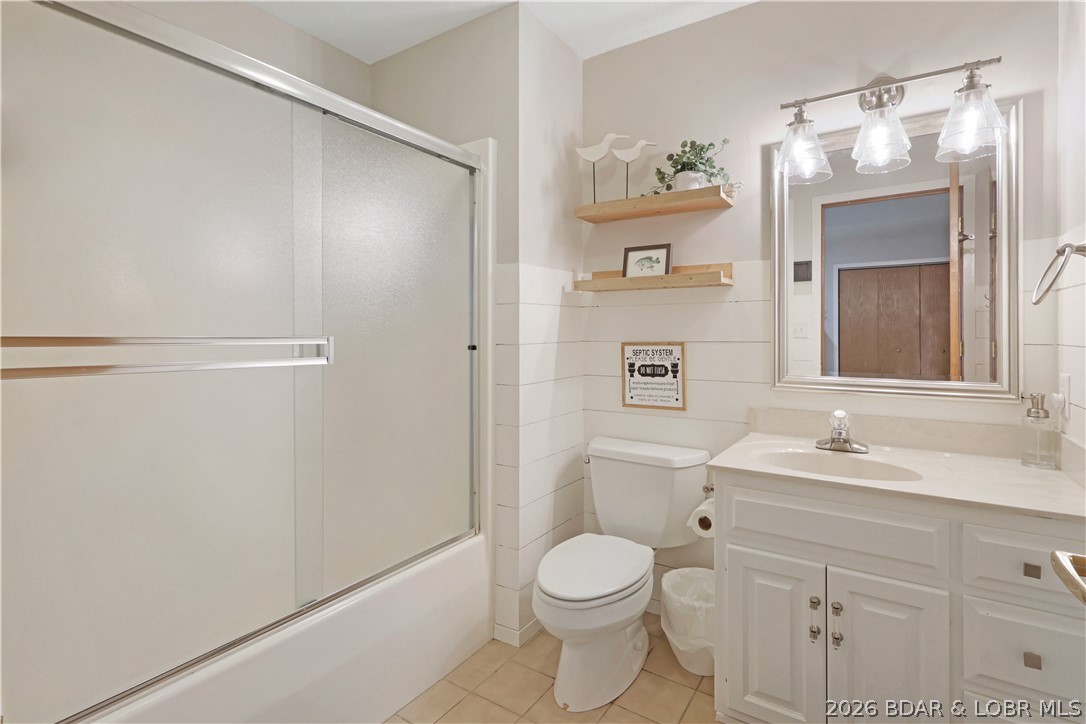 Imperial Point - Residential