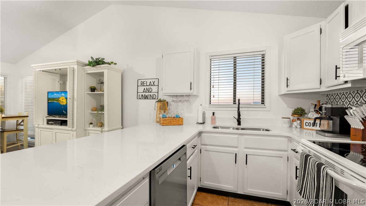 Southwood Shores Condominium - Residential