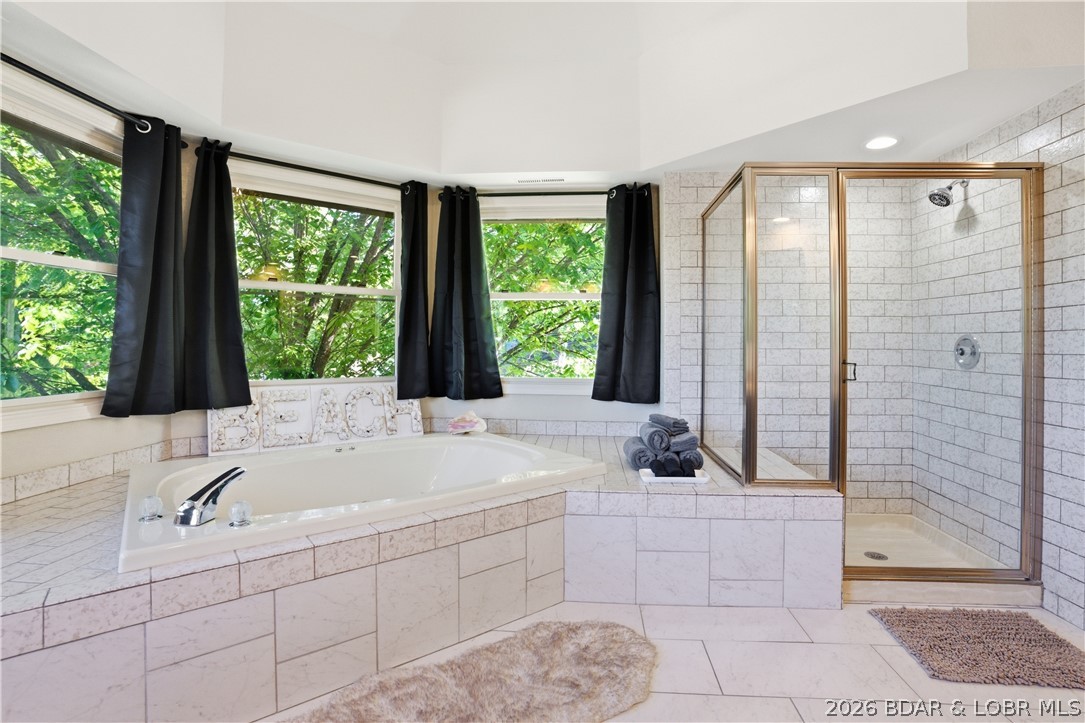 Tan-Tar-A Estates - Residential