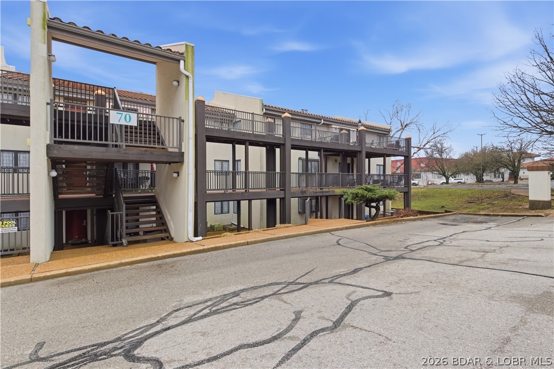 Four Seasons Racqt-Cntry Club - Residential