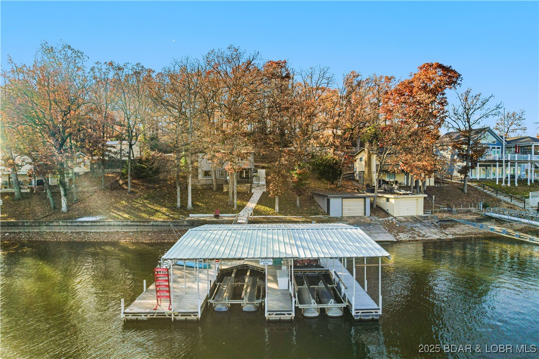 Sunrise Beach, Missouri 65079, United States, 3 Bedrooms Bedrooms, ,2 BathroomsBathrooms,Residential,Contingent,250223