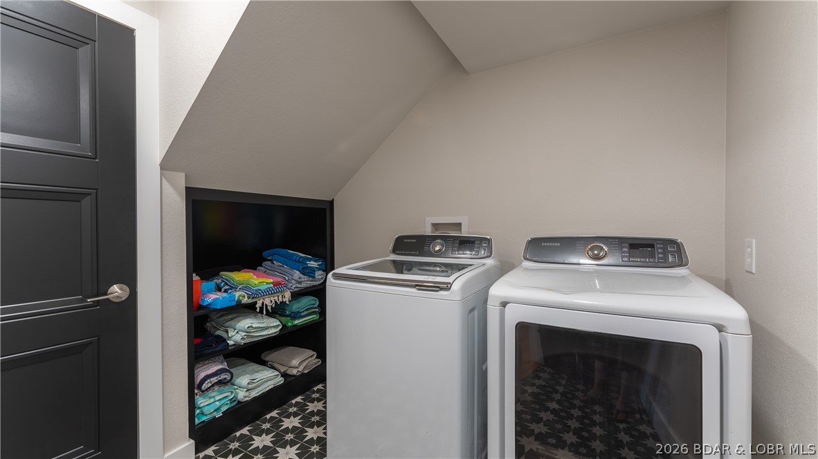 Alona Point - Residential