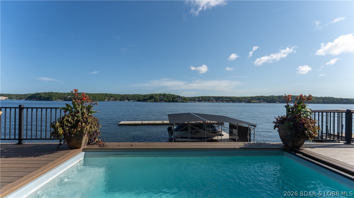 Alona Point - Residential