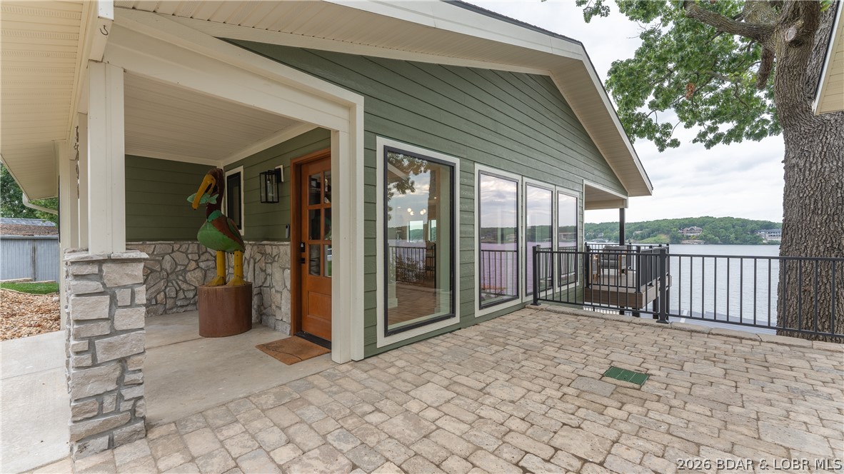 Alona Point - Residential