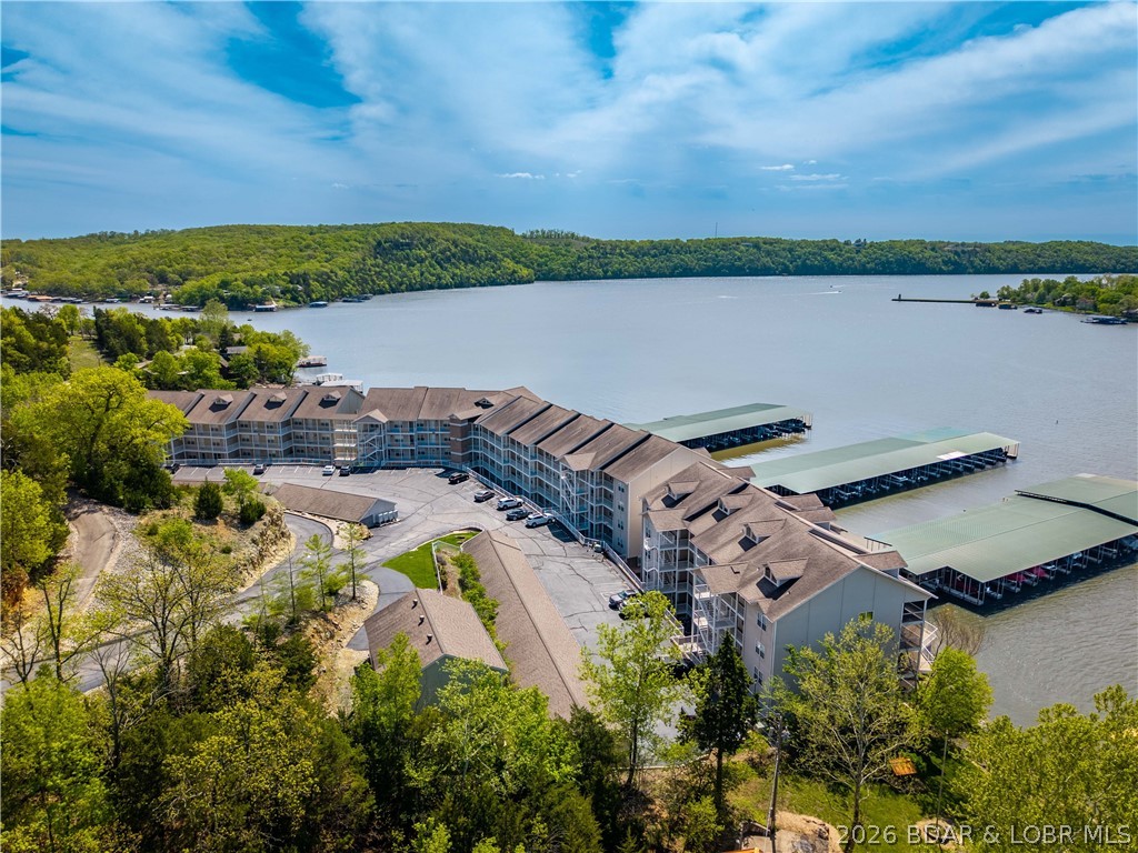 Windgate On The Lake Condo - Residential
