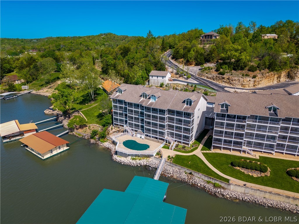 Windgate On The Lake Condo - Residential