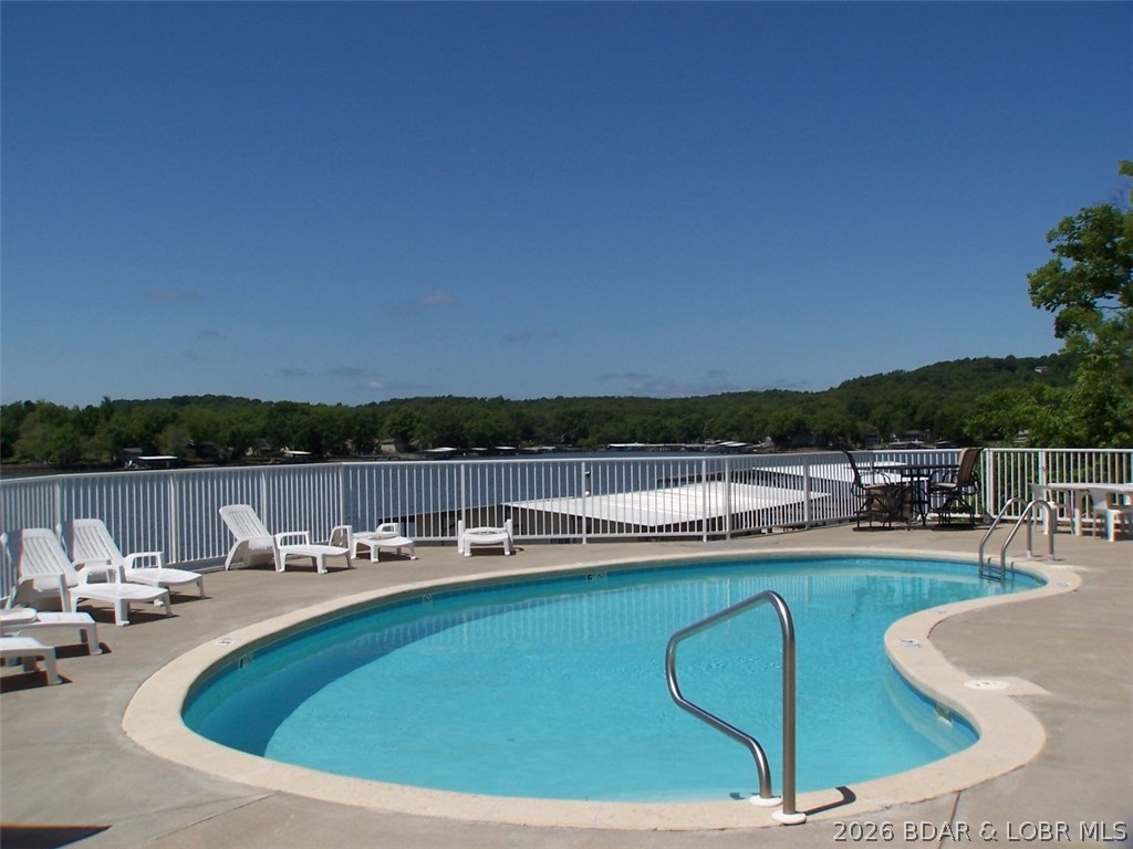Windgate On The Lake Condo - Residential