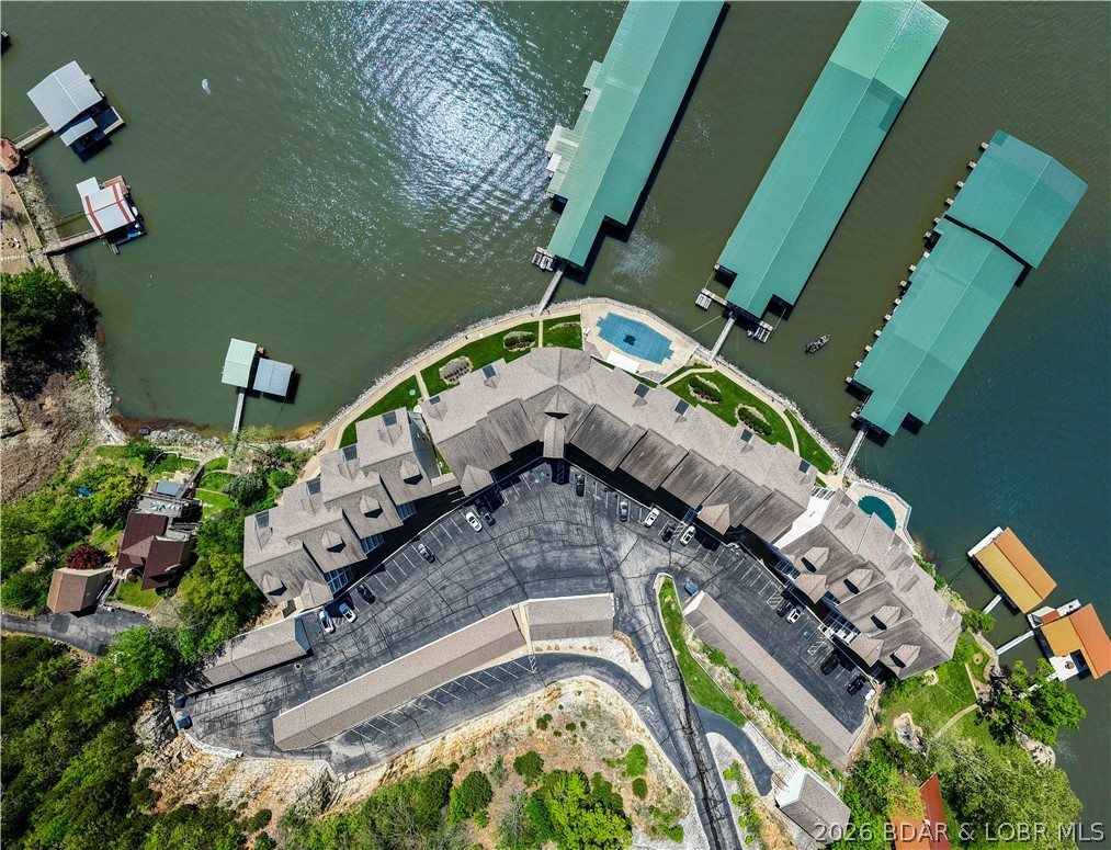 Windgate On The Lake Condo - Residential