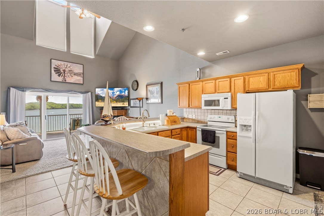 Windgate On The Lake Condo - Residential