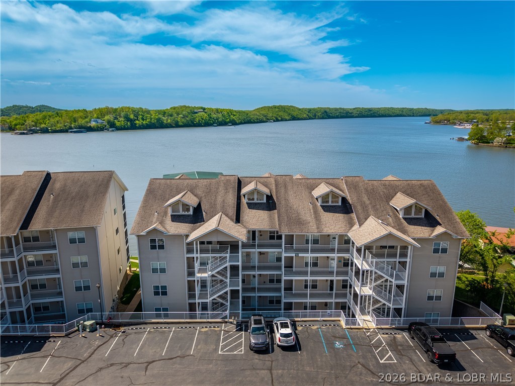 Windgate On The Lake Condo - Residential