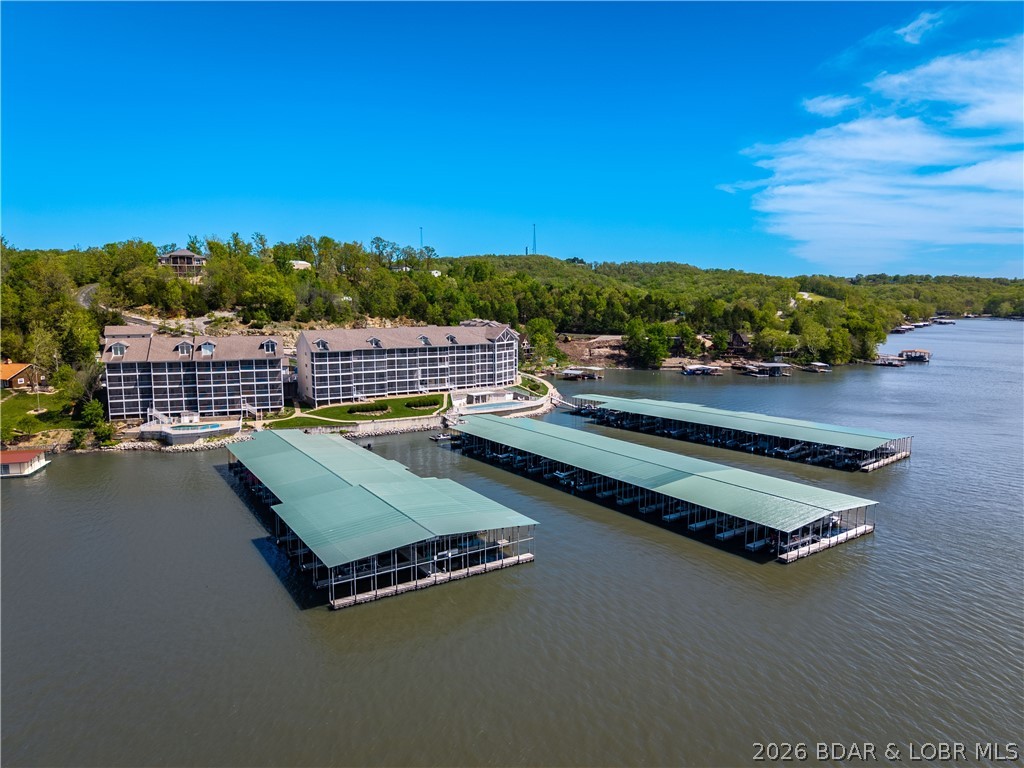 Windgate On The Lake Condo - Residential
