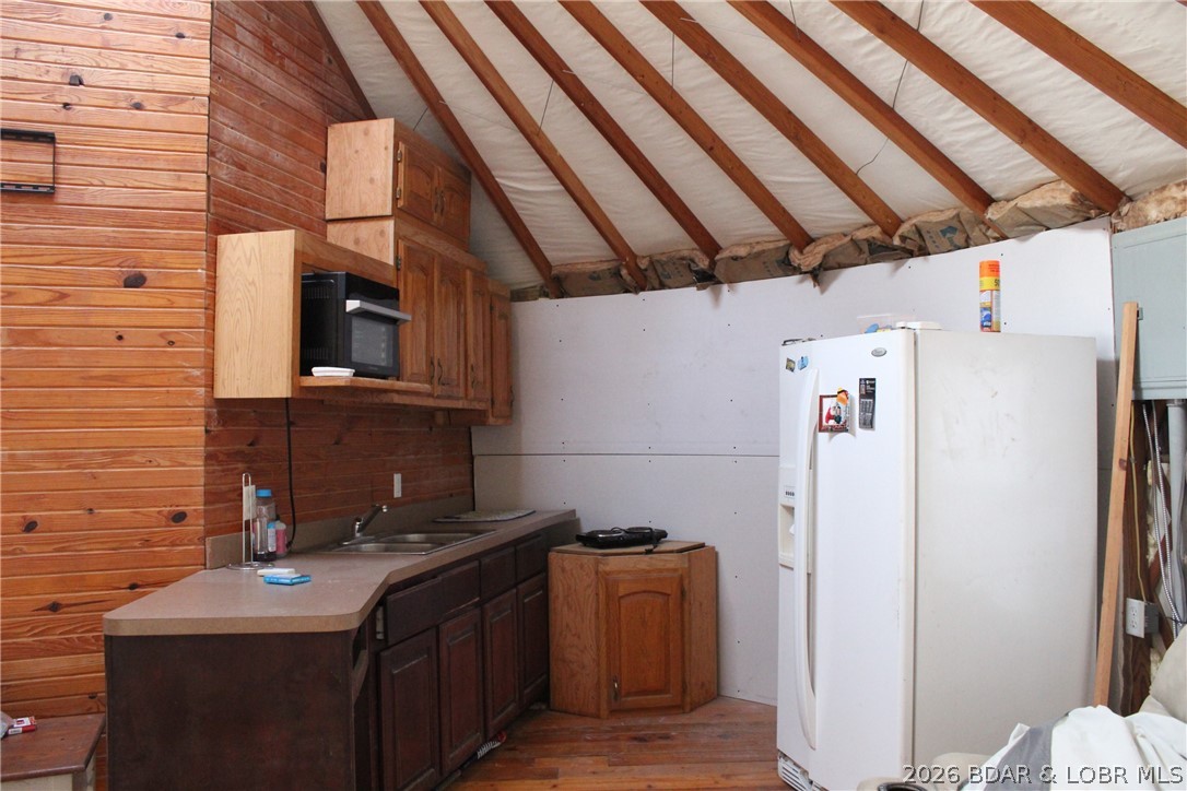 Mallard Bay II - Residential